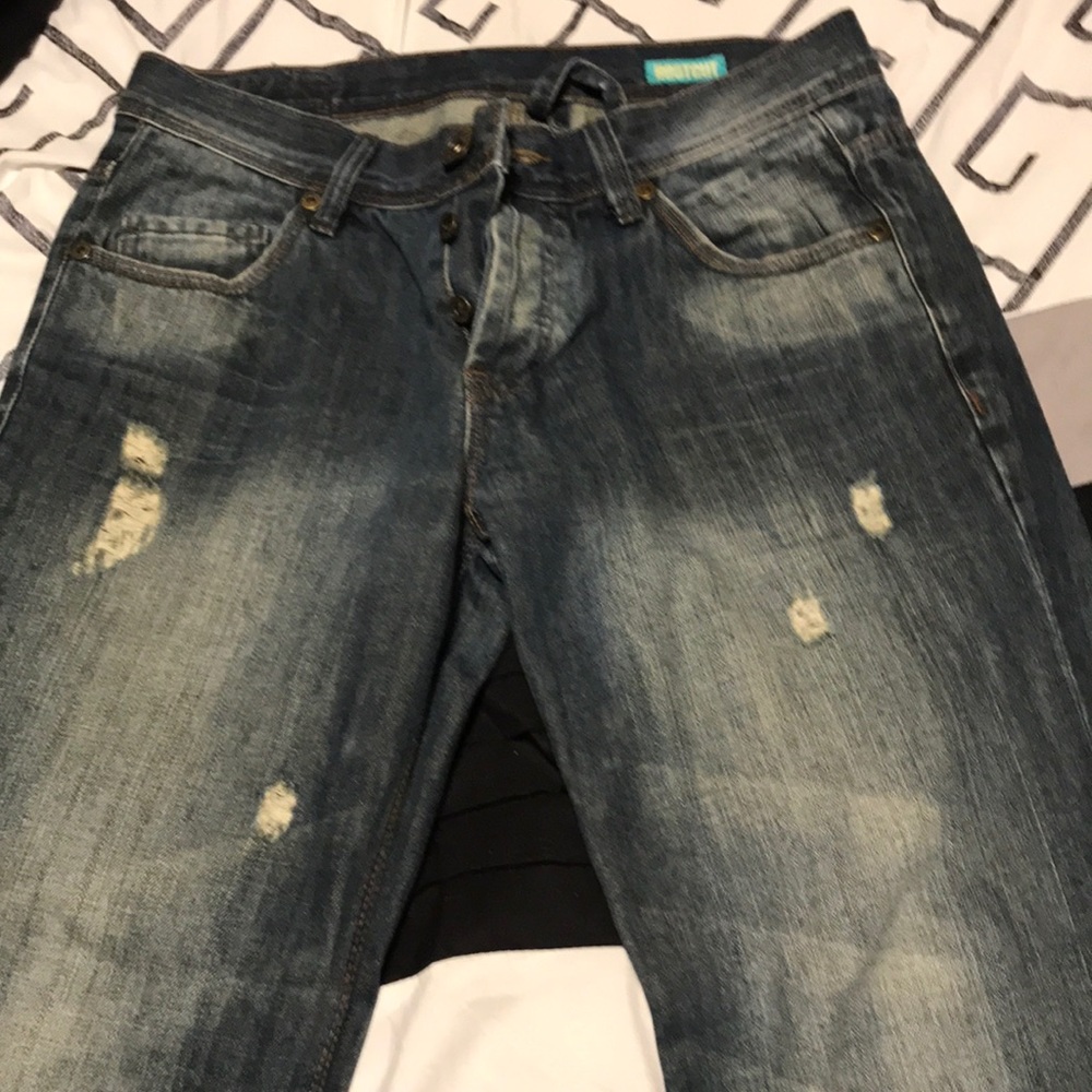 Im selling pair of jeans